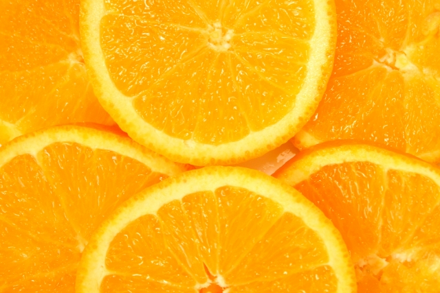 [オレンジ果皮油]フレッシュな香りには安眠効果がある。